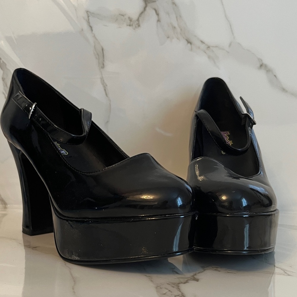 Funtasma Glossy Black Platform Heels